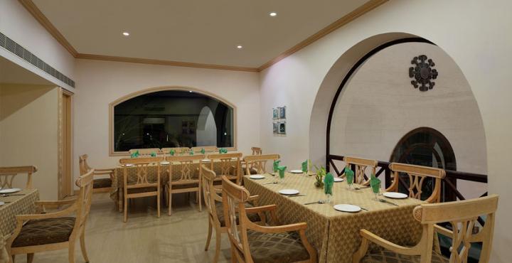 The Golden Palms Hotel & Spa Chik Bānavar Dış mekan fotoğraf